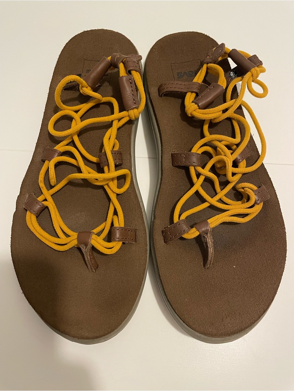 TEVA Brand Women's Size 7 Voya Infinity Sandal Brown & Yellow Colorway